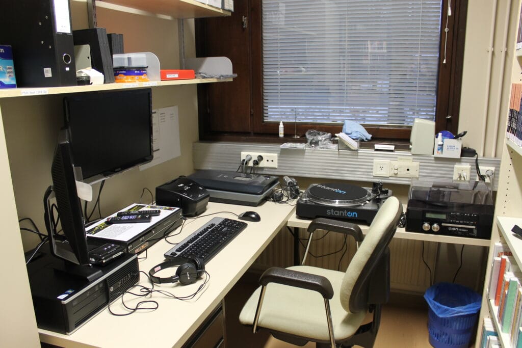 Kuva vanhalta digitointipisteeltä